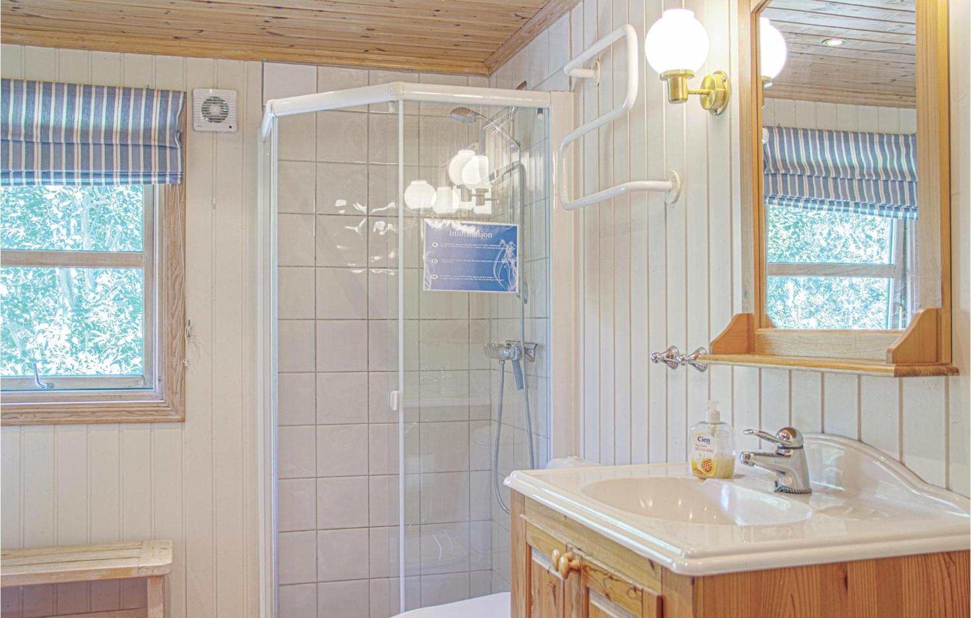 Nice Home In Lindesnes With Sauna Svenevik Екстер'єр фото